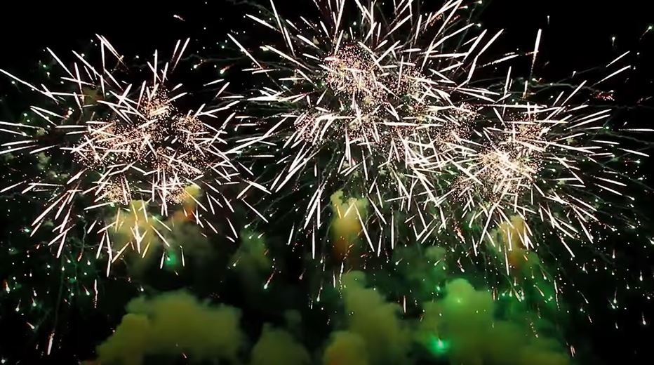 Festa con fuochi d'artificio