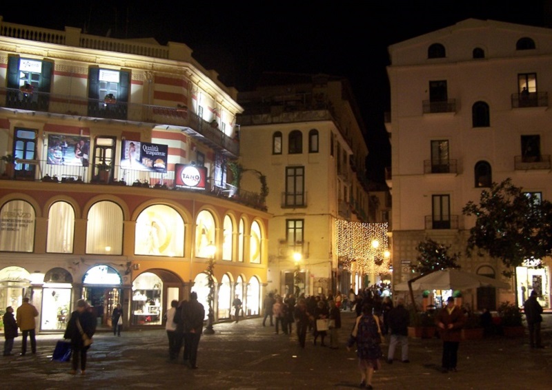 Salerno Piazza Portanova