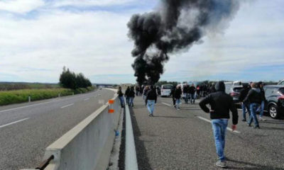 Scontri tifosi in autostrada