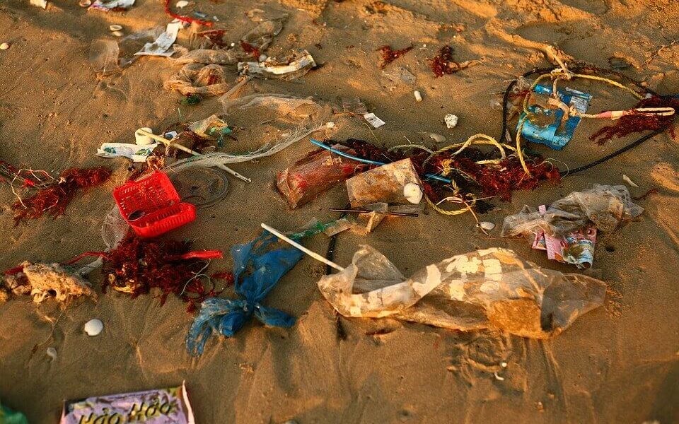 Abbandono Rifiuti Spiaggia