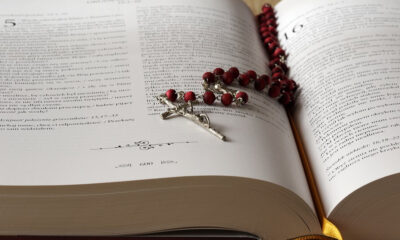 Bibbia Religione Cristiana Cattolica