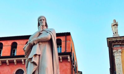 Dante Alighieri Statua