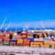 Attività di export in un porto